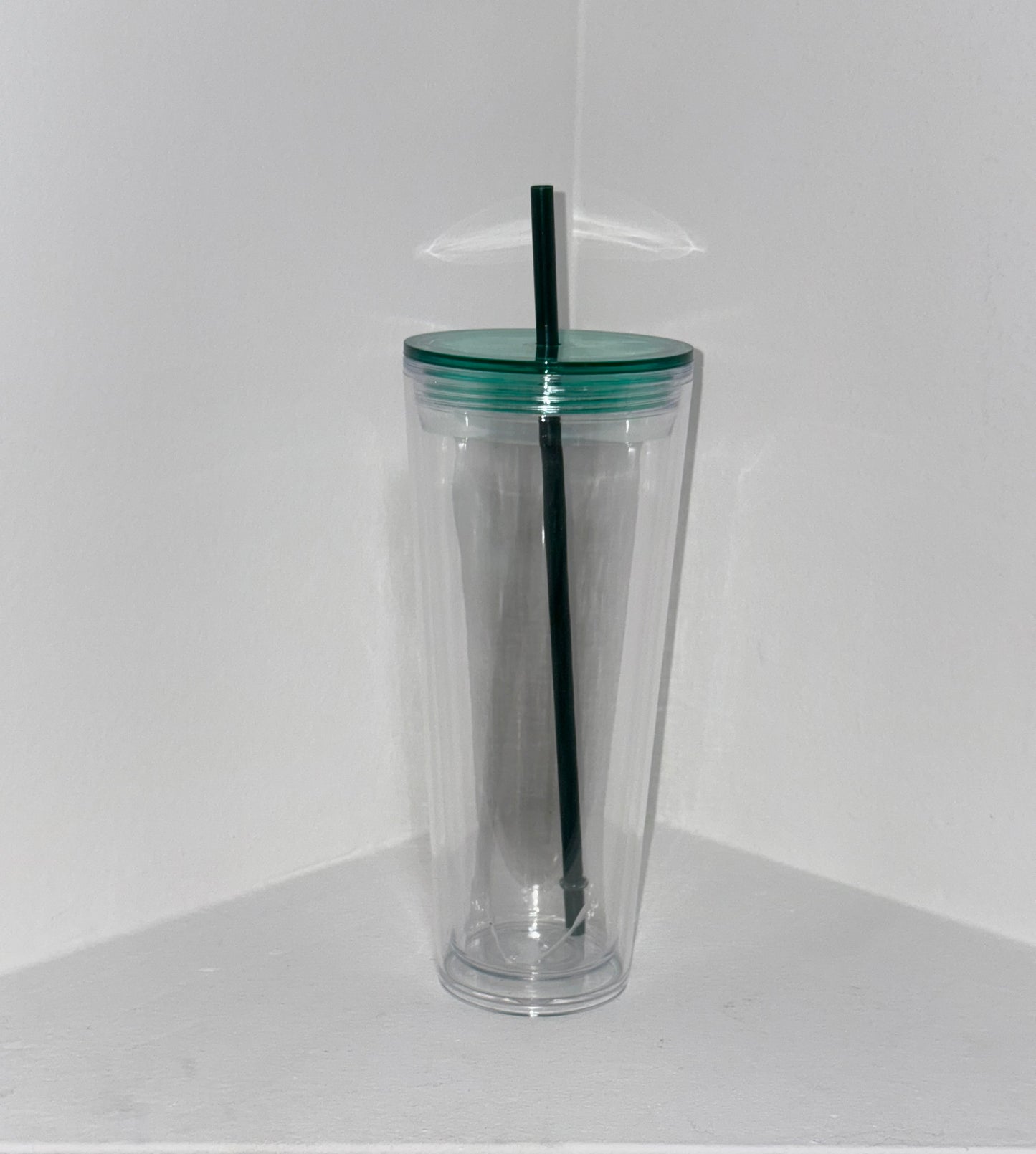 24 oz Snow Globe Tumber with Color Lid and Straw